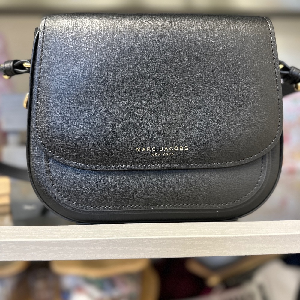 Black Marc Jacobs crossbody